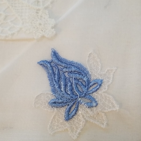 Orlana vintage handkerchiefs & Scarf - Picture 4 of 8